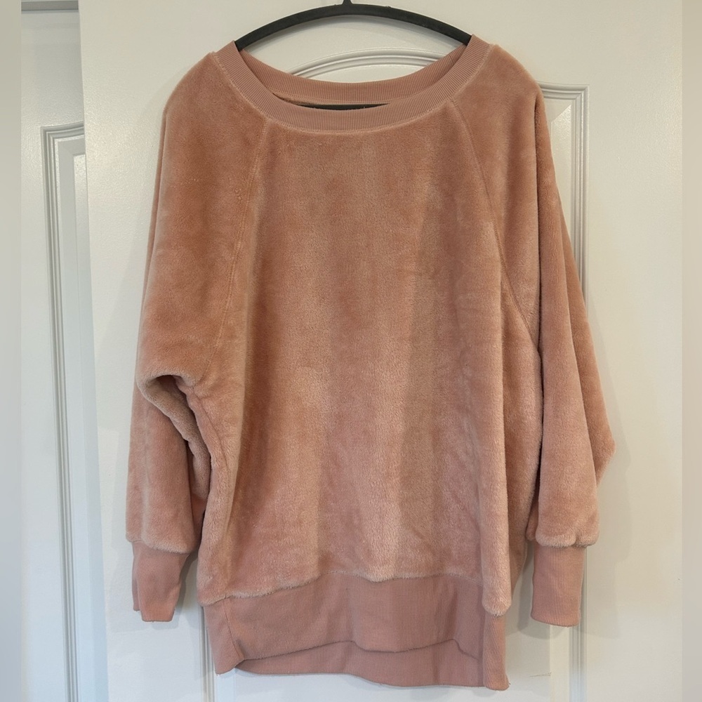 EUC So Cozy Sweatshirt